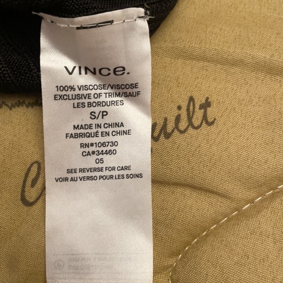 Vince 100 viscose new with no tag sweater - Picture 3 of 3